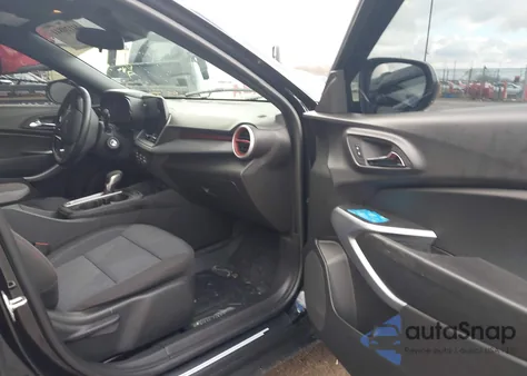 2024 Chevrolet Trax Fwd 1Rs from USA, damaged, VIN KL77LGE22RC181443